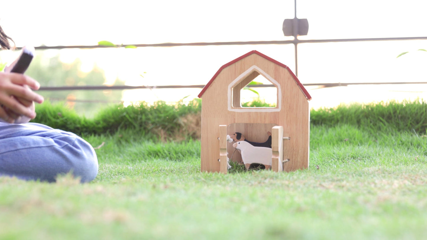 Birch Barn House and Farm Animals Set of 6