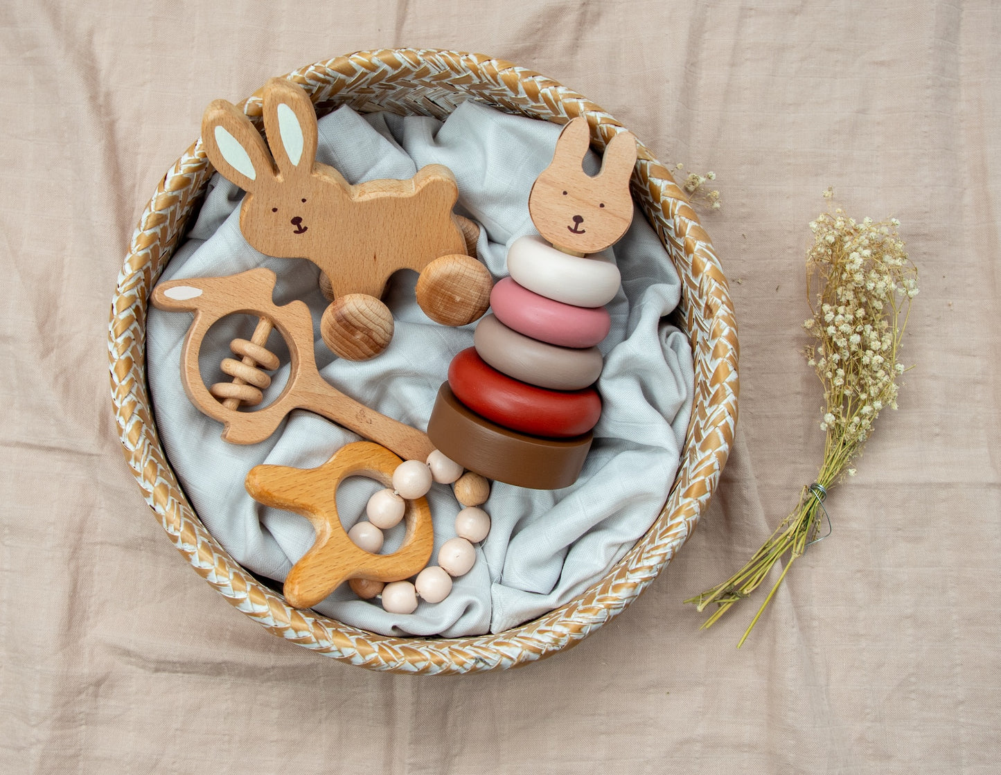Bunny Newborn Giftbox - Set of 5