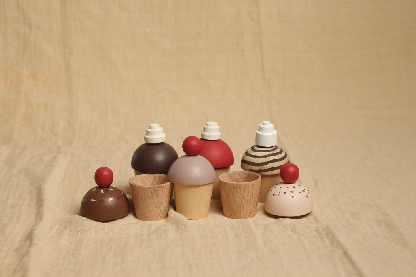 Birch Cupcake PlaySet - Set of 6 cupcakes