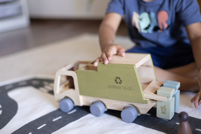 Birch Eco-Hauler Garbage Truck