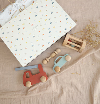 Birch Little Journeys Newborn GiftBox - Set of 5