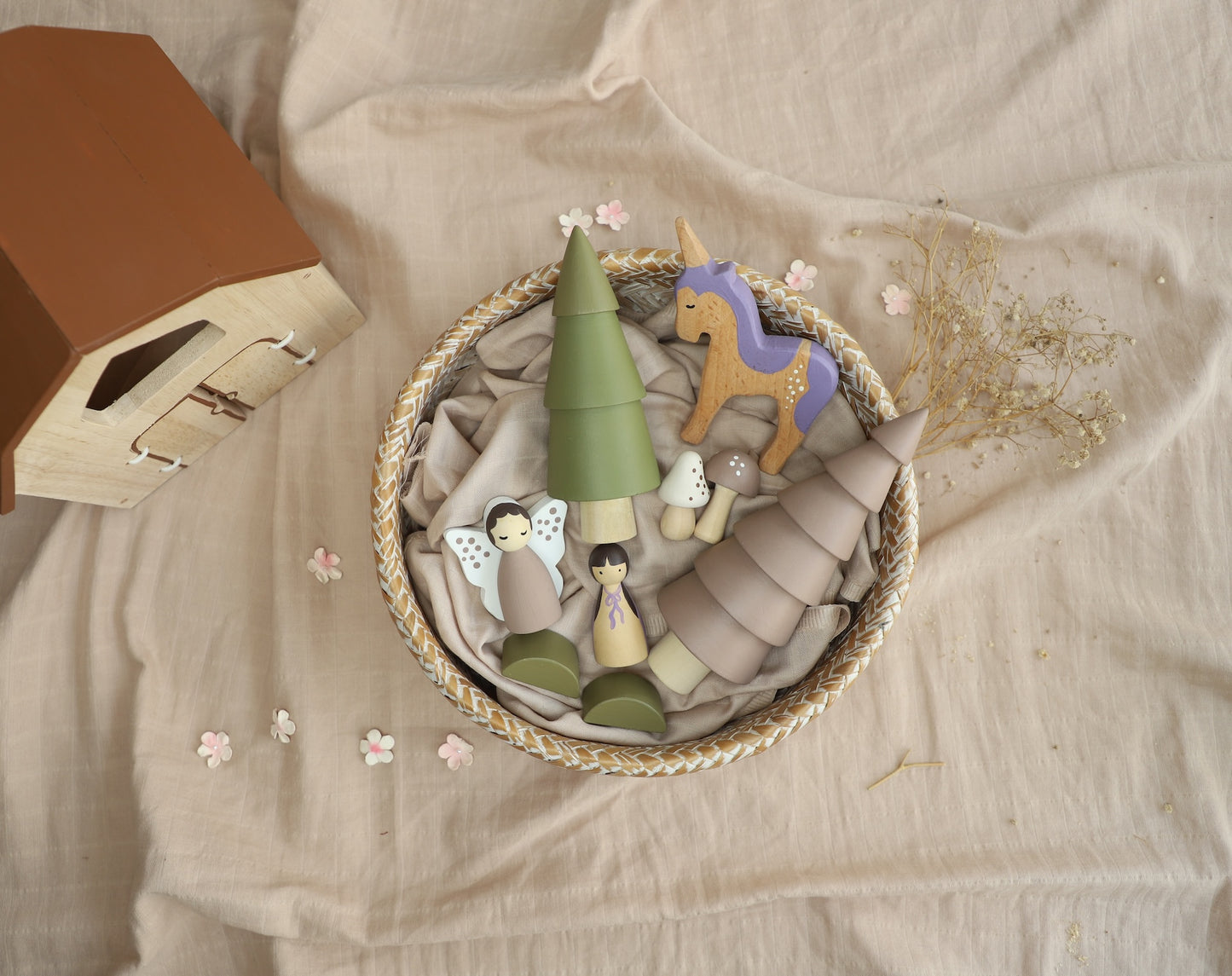 Birch Enchanted Cottage Pretend Playset