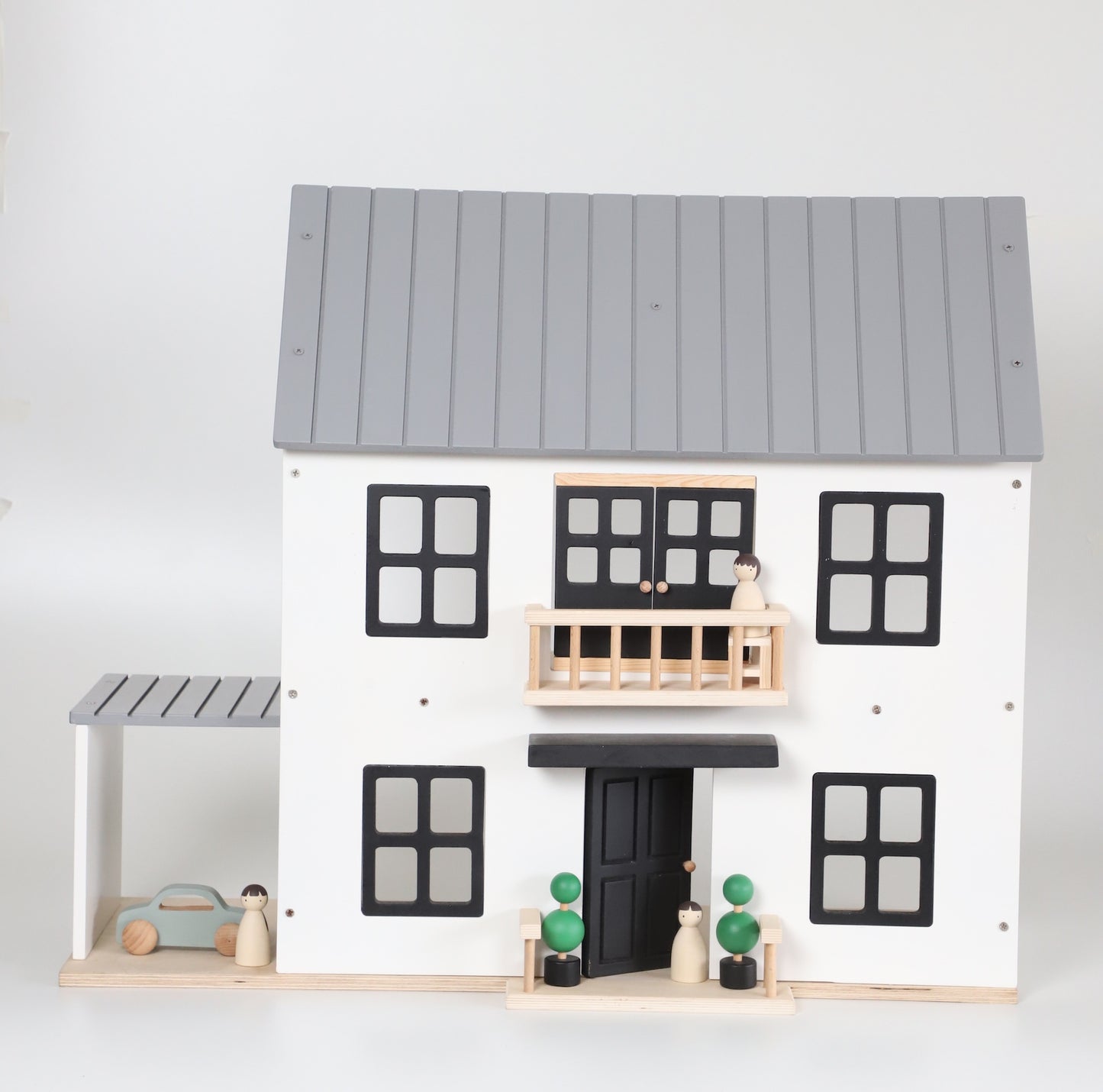 Birch WonderHome with Balcony and garage - 40pcs of furniture included