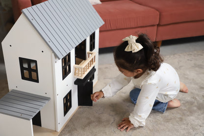 Birch WonderHome with Balcony and garage - 40pcs of furniture included