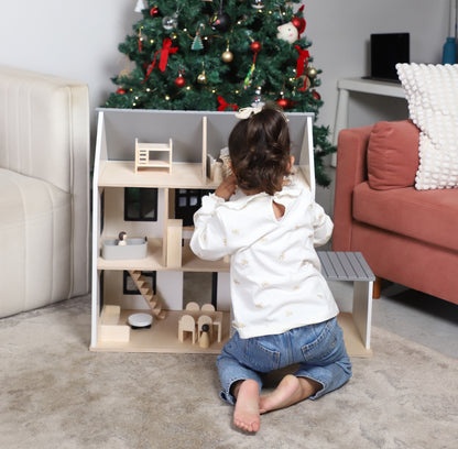 Birch WonderHome with Balcony and garage - 40pcs of furniture included