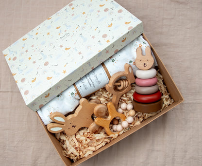 Bunny Newborn Giftbox - Set of 5
