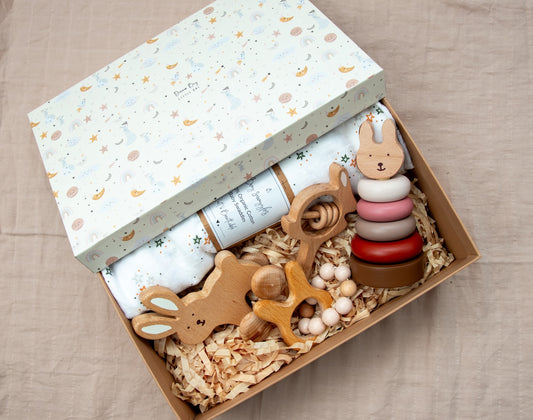 Bunny Newborn Giftbox - Set of 5
