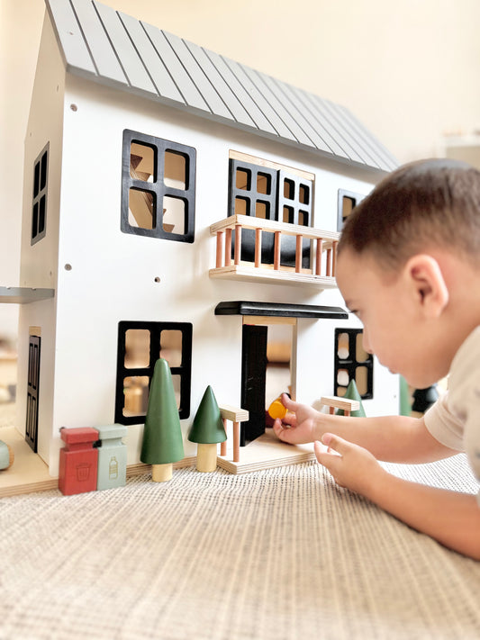 Birch WonderHome with Balcony and garage - 40pcs of furniture included